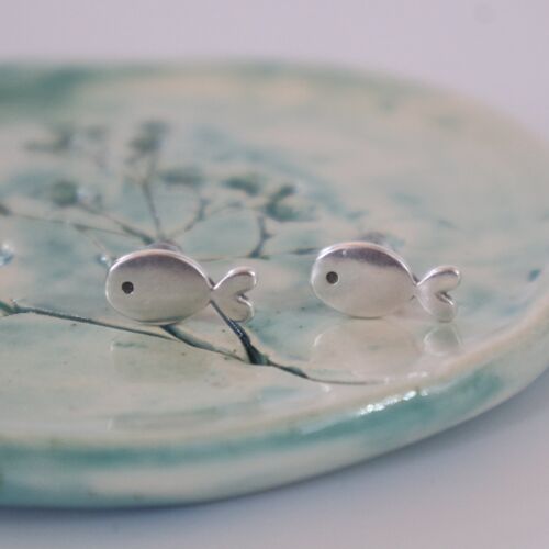 fish stud earrings antique silver plated