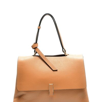 SS23 RM 1826_COGNAC_Top Handle Bag