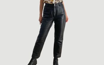 Pantalon en cuir noir 5