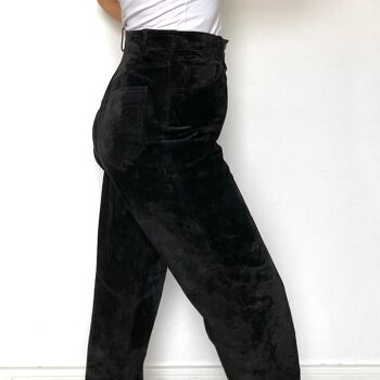 Pantalon en cuir suédé noir 4