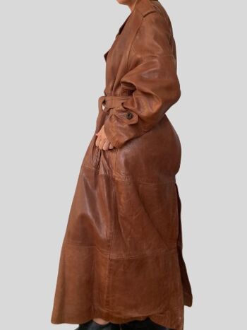 Trench en cuir marron 7