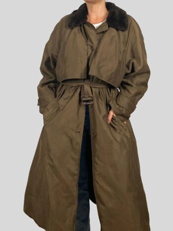 Trench Burberry en laine vierge 4