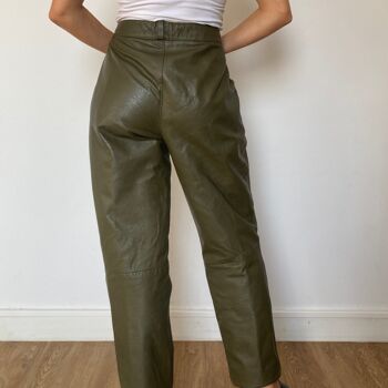 Pantalon en cuir vert 2