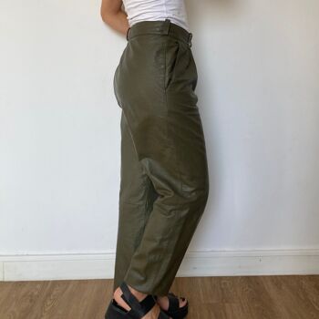 Pantalon en cuir vert 5