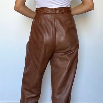 Pantalon en cuir plissé 4