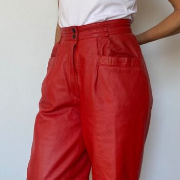 Pantalon en cuir rouge 3