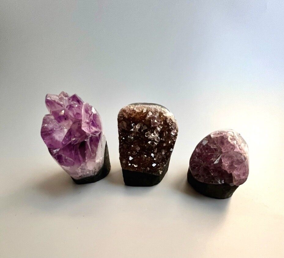 Trio di drusi di cristallo di ametista brasiliana