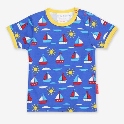 T-Shirt aus Bio Baumwolle mit Segelboot Print