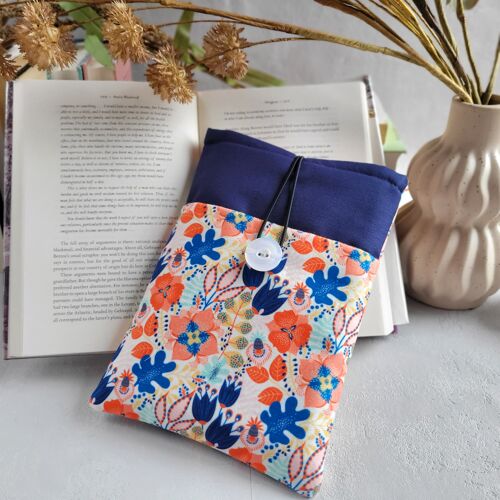 Floral Book Sleeve with pocket an button closure, Fabric Book cover