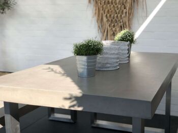 Table à manger Novum Table en béton avec structure en acier inoxydable 5