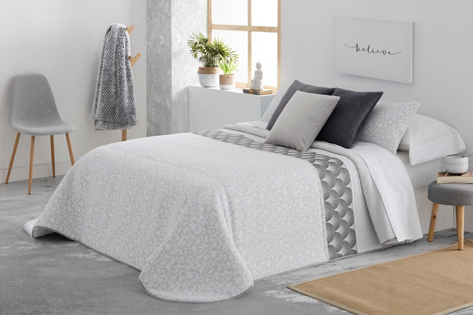 Bouti Salma Steppdecke - Grau - 135 cm Bett