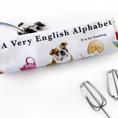 Un paño de cocina con un alfabeto muy inglés