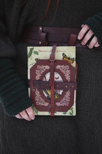 Porte-livre - sac de livre en cuir de grandeur nature - cadeau d'amant de livre - étui de livre de taille - livre des ombres - livre de sorts - sorcellerie 6