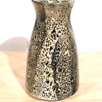 Handgefertigte japanische Keramik schwarz-weiß Tokkuri Sake Bottle Blumenvase Kleine Karaffe Kleine Kanne Kroko-Kollektion