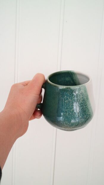 Céramique en grès japonais fait à la main Vert foncé & blanc Mug Collection Neige sur la mousse 7