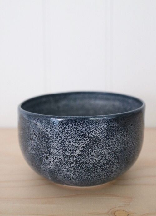 Handmade Japanese ceramics stoneware matcha tea bowl  cereals soup bowl bonsai pot  Dark snow