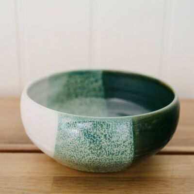 Handmade Japanese stoneware ceramics Green & white Matcha tea bowl cereal soup bowl Snow on the moss Collection