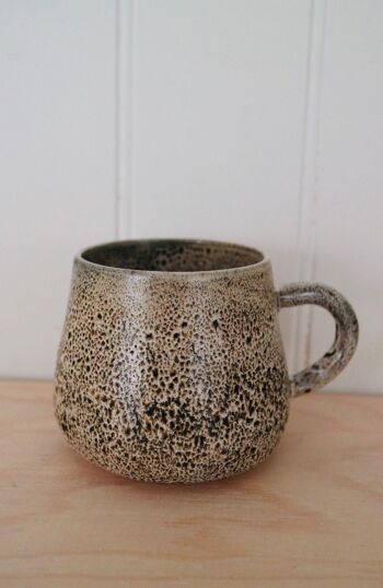 Tasse à café en grès céramique japonaise faite à la main Marron foncé à pois beige Croco 1