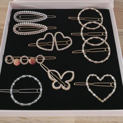 set di 10 barre di strass, barre di cuore, farfalle, perle, per accessoriare la tua acconciatura.