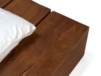 Concasseur à lit en bois 8