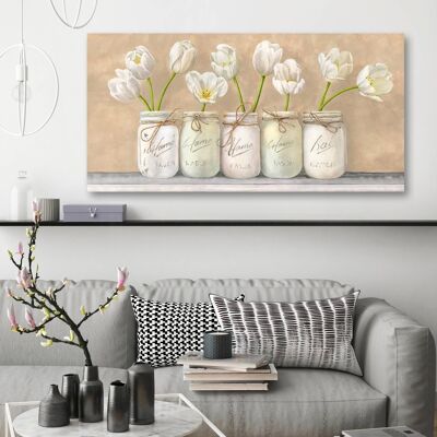 Schäbiges Bild mit Blumen. Leinwanddruck: Jenny Thomlinson, Weiße Tulpen in Mason Jars