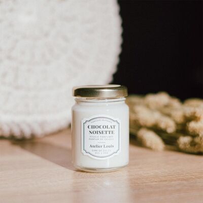 Candela al profumo di cioccolato e nocciola