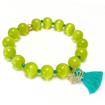 Boho bracelet with cat's eye - green