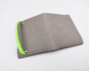 Portefeuille origami en cuir recyclé gris 4