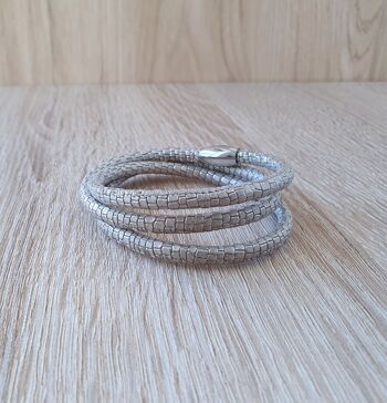 Bracelet en cuir imprimé reptile argent 3