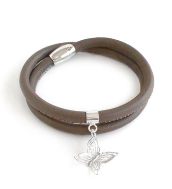 Bracelet cuir taupe et papillon 2