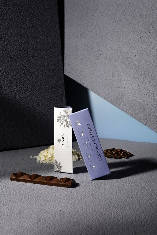 Bean-To-Bar Milk Chocolate With Coffee & Roasted Coconut Flakes 48%