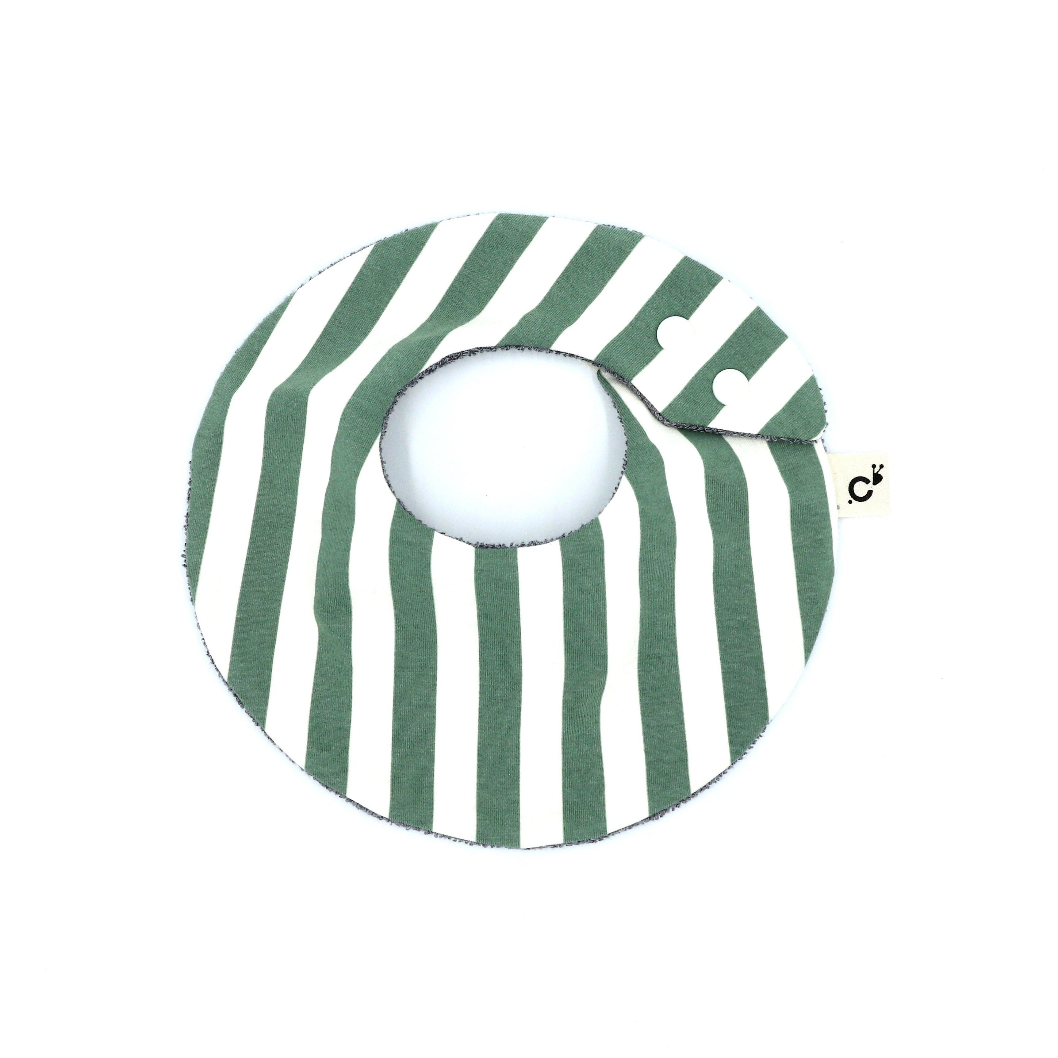 Lätzchen mit „grüner Playa“-Aufdruck