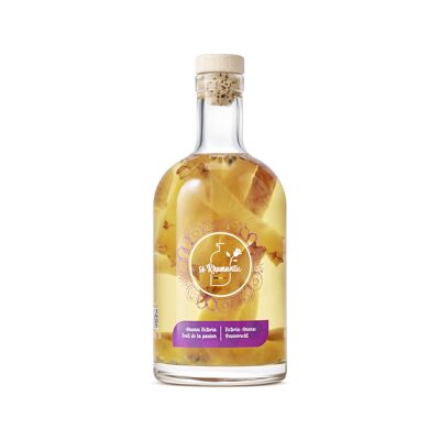 Arrangierter Rum: Victoria Ananas & Passionsfrucht