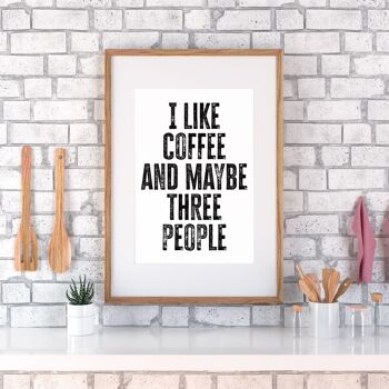 J'aime le café et peut-être trois personnes dans la cuisine 2