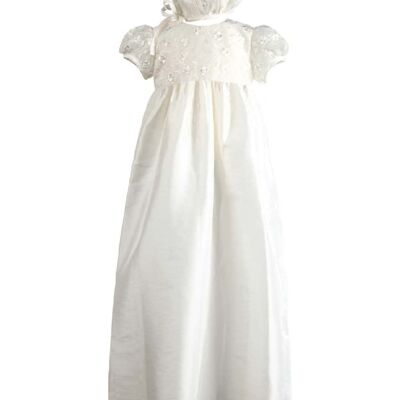 Robe de baptême traditionnelle en dentelle pour bébé fille avec bonnet assorti. Sges 0 à 12 mois