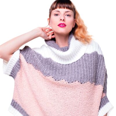 Magic - Alpaca wool bouclé poncho