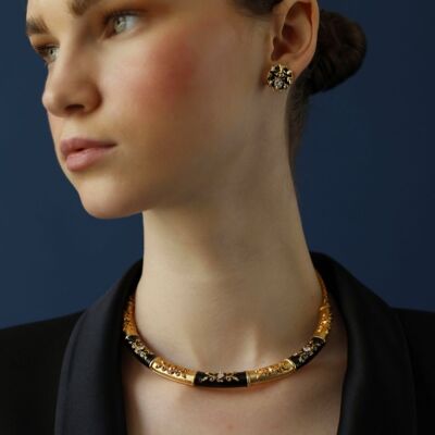 Barocke Hasli-Halskette aus Emaille