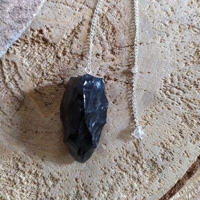 Pendel aus grobem schwarzem Obsidian