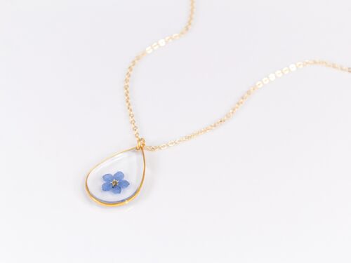 Aimee dainty tear drop necklace with pink forget-me-nots