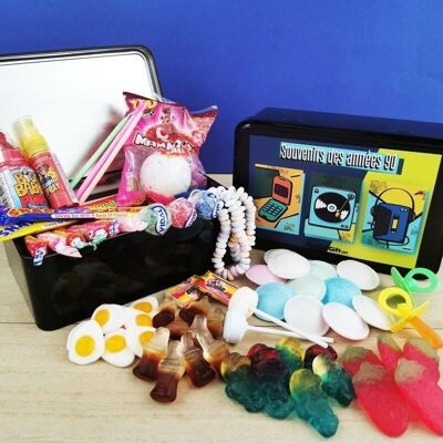 Caja de regalo "Recuerdos de los 90" llena de dulces de los 90