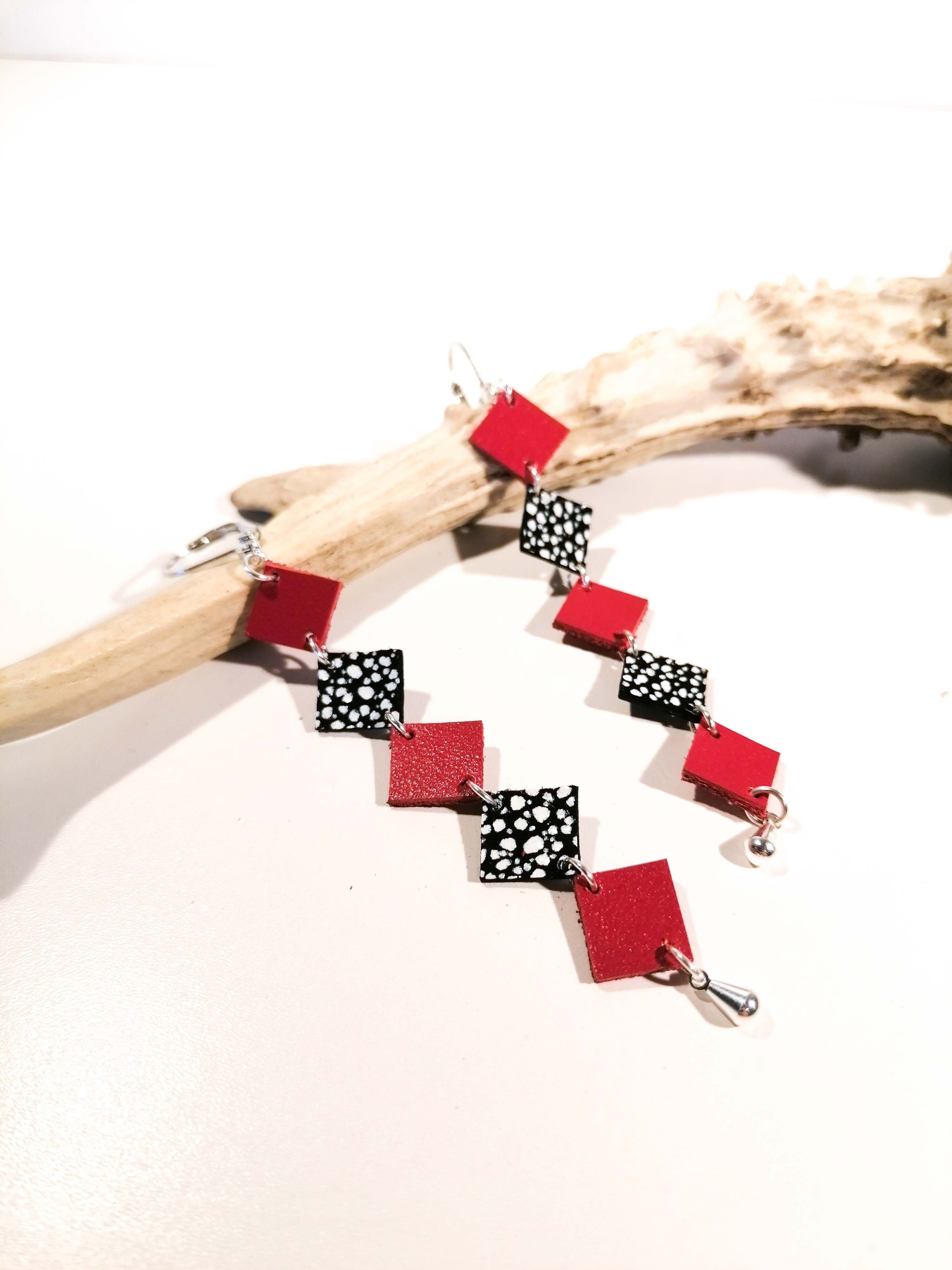 MISA Earrings - Leather - Red - Cracked