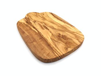 Planche à découper faite à la main en bois d'olivier 1