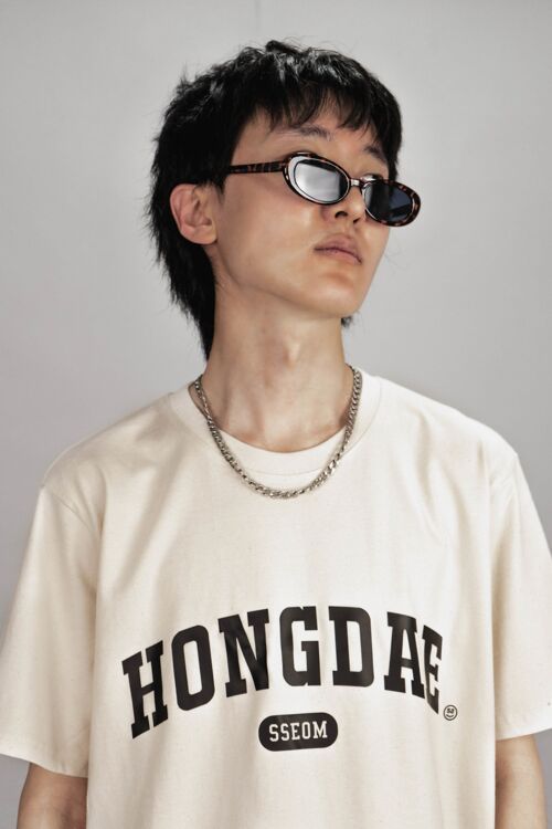 HONGDAE BLACK T-shirt
