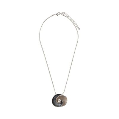 Collana con chiusura floreale dipinta a mano in argento Monet con perle finte DN1824A