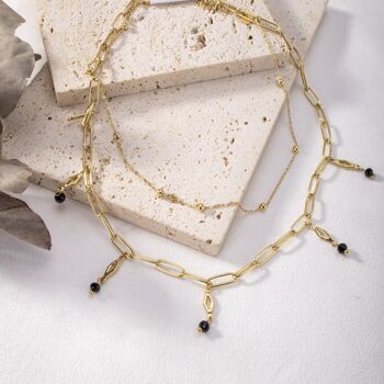 Collier doré double chaîne et mini perles noires pendantes 2