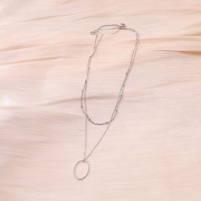 Silver necklace, double row in chain with an oval pendant