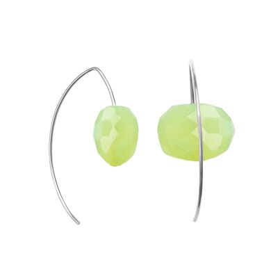 Boucles d'oreilles courbes courtes avec pierres précieuses taillées à la main