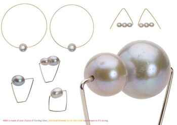 Petites Boucles d'Oreilles Pendantes Triangle avec Goutte de Perles d'Eau Douce Blanches 7