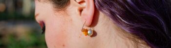 Boucles d'oreilles triangle avec étoile Aventurine jaune, Aigue-marine et Bambou de mer orange 2