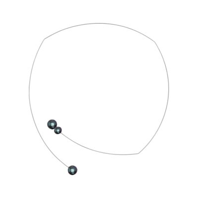 Tour de cou asymétrique carré avec perles d'eau douce rondes